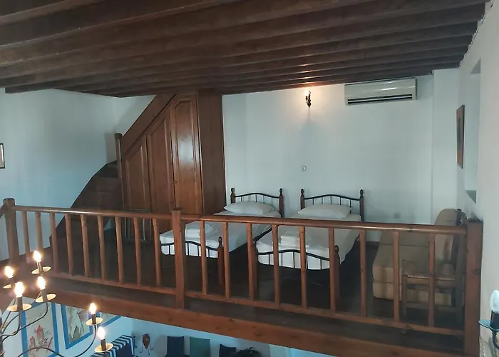 Litsa Holiday Home